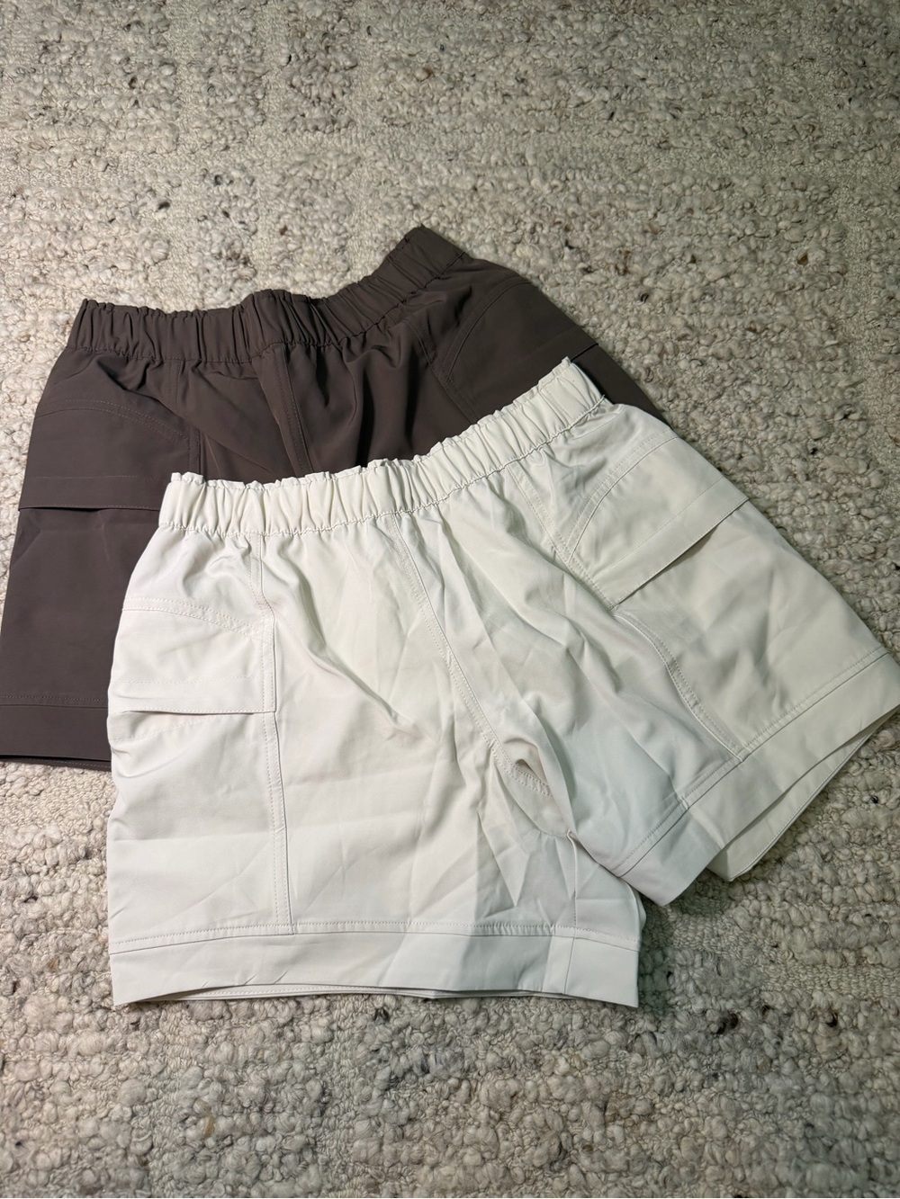 Elastic Waist Cargo Active Shorts - Cream and Brown